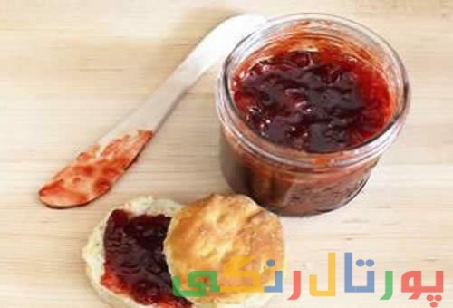 مربای توت فرنگی و روش تهیه و نگهداری آن