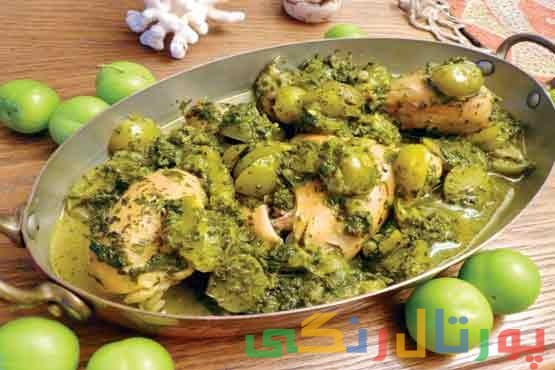 دستور تهیه خورشت گوجه سبز