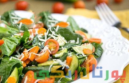 دستور تهیه سالاد رژیمی گوجه فرنگی و اسفناج